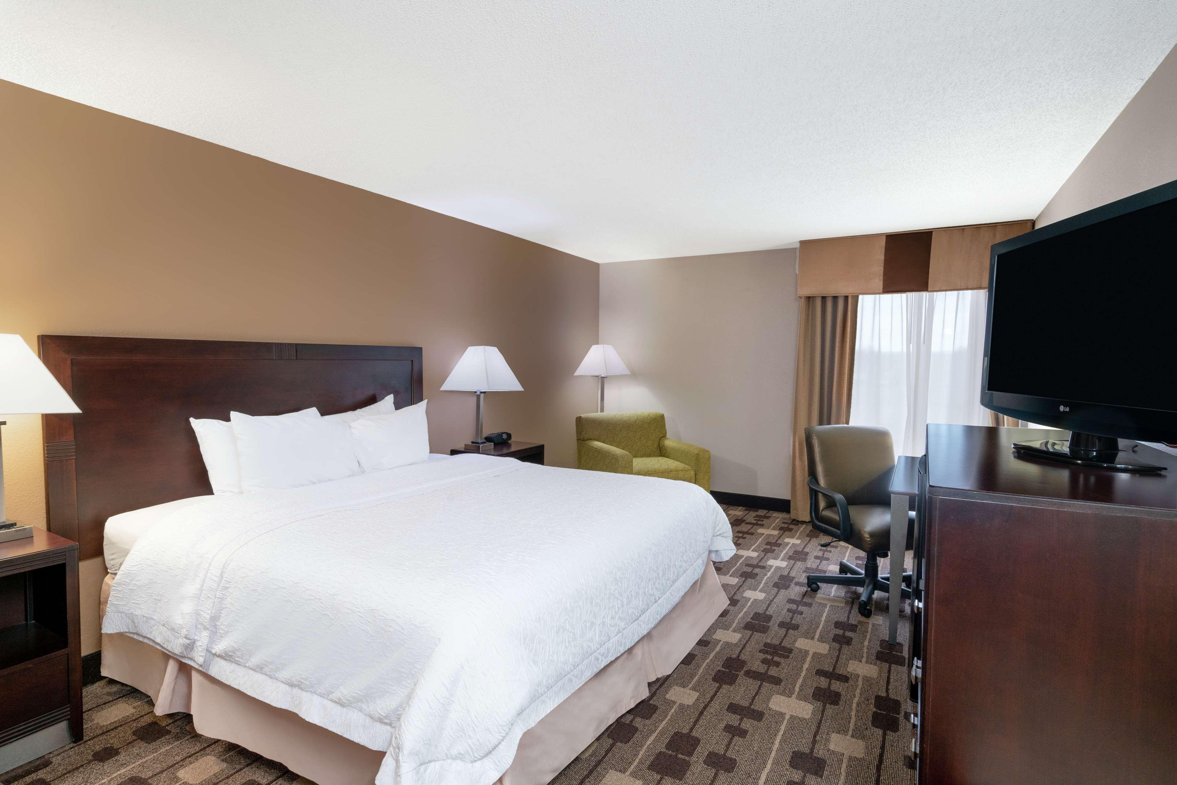 Hampton Inn Dublin Newbern Екстер'єр фото