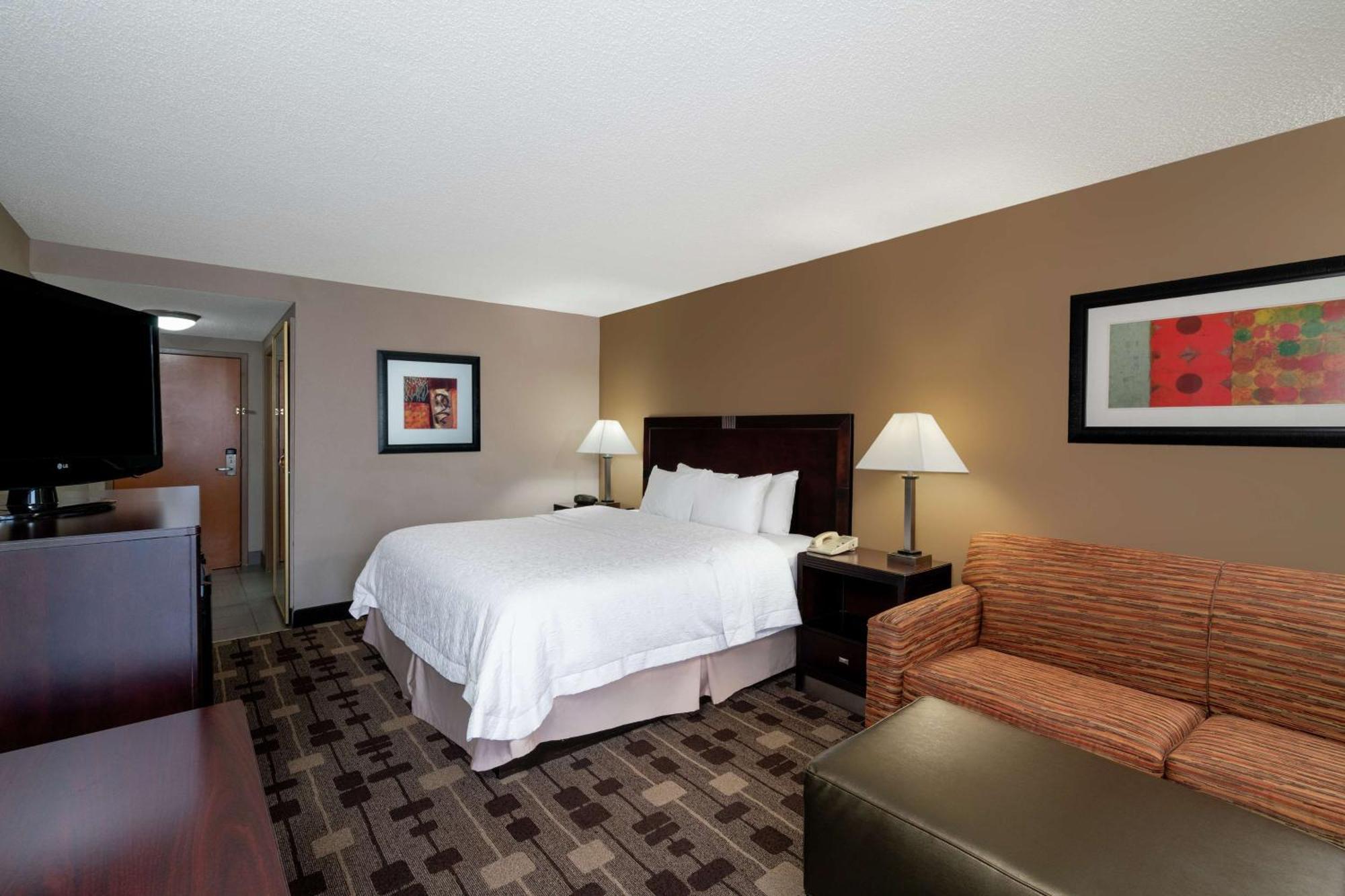 Hampton Inn Dublin Newbern Екстер'єр фото